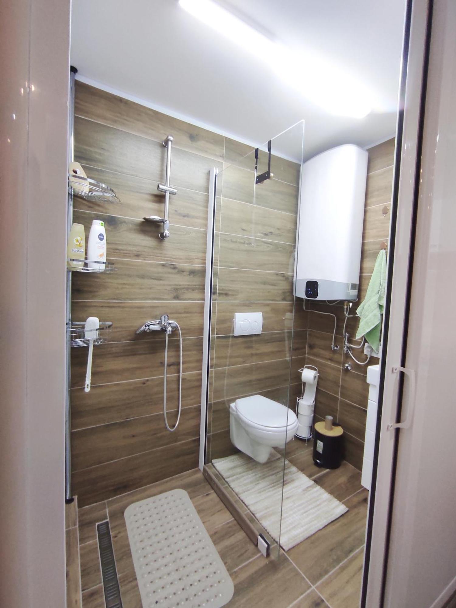 Wood Apartman *